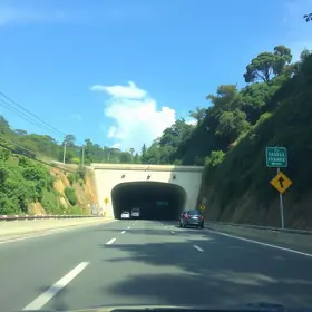 Túnel Santa Luzia